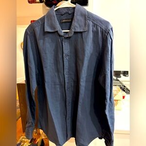 Men’s Linen Button-Down Shirt